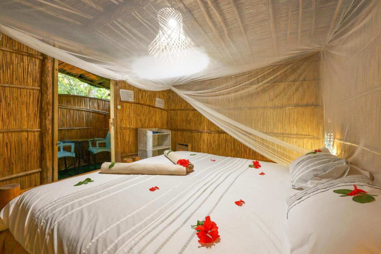 Gala Gala Eco Resort 蓬塔杜欧鲁 外观 照片