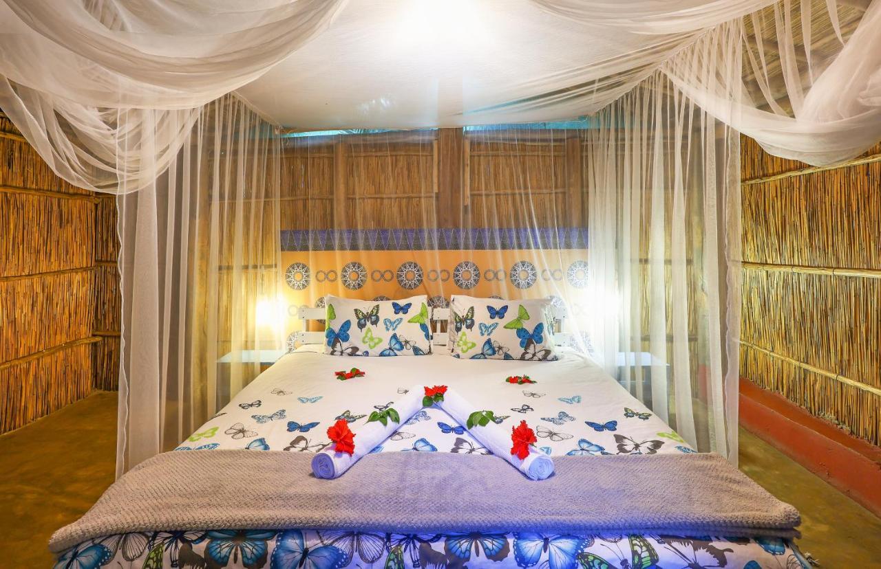 Gala Gala Eco Resort 蓬塔杜欧鲁 外观 照片